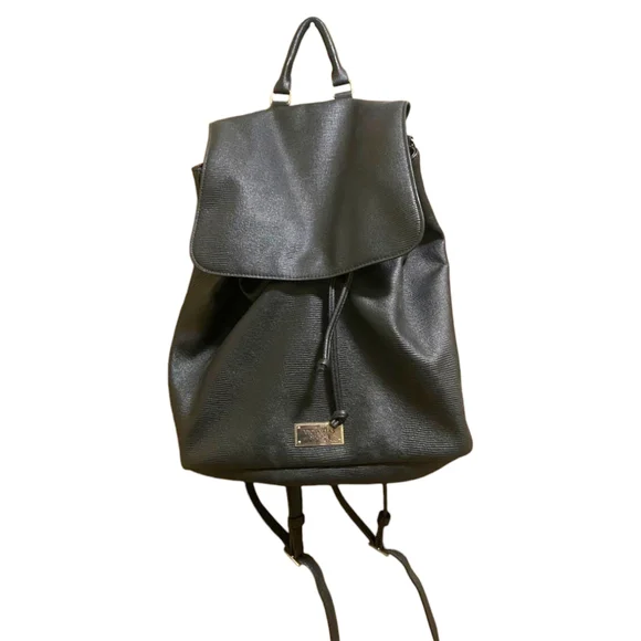 Victoria s Secret Bags Nwt Victoria s Secret Backpack Purse Black Faux Leather Drawstring Bag Large Color Black Size Os Ruland7 s Closet